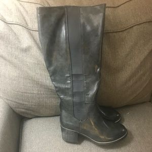 NWT Torrid dark gray wide calf boots